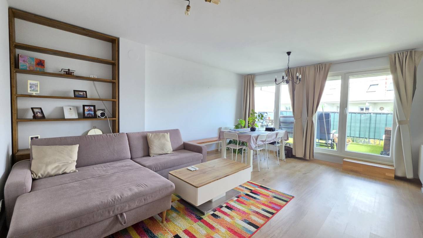 Maisonette-Dachgeschosswohnung mit Terrasse, Balkon &amp; Garage inklusive