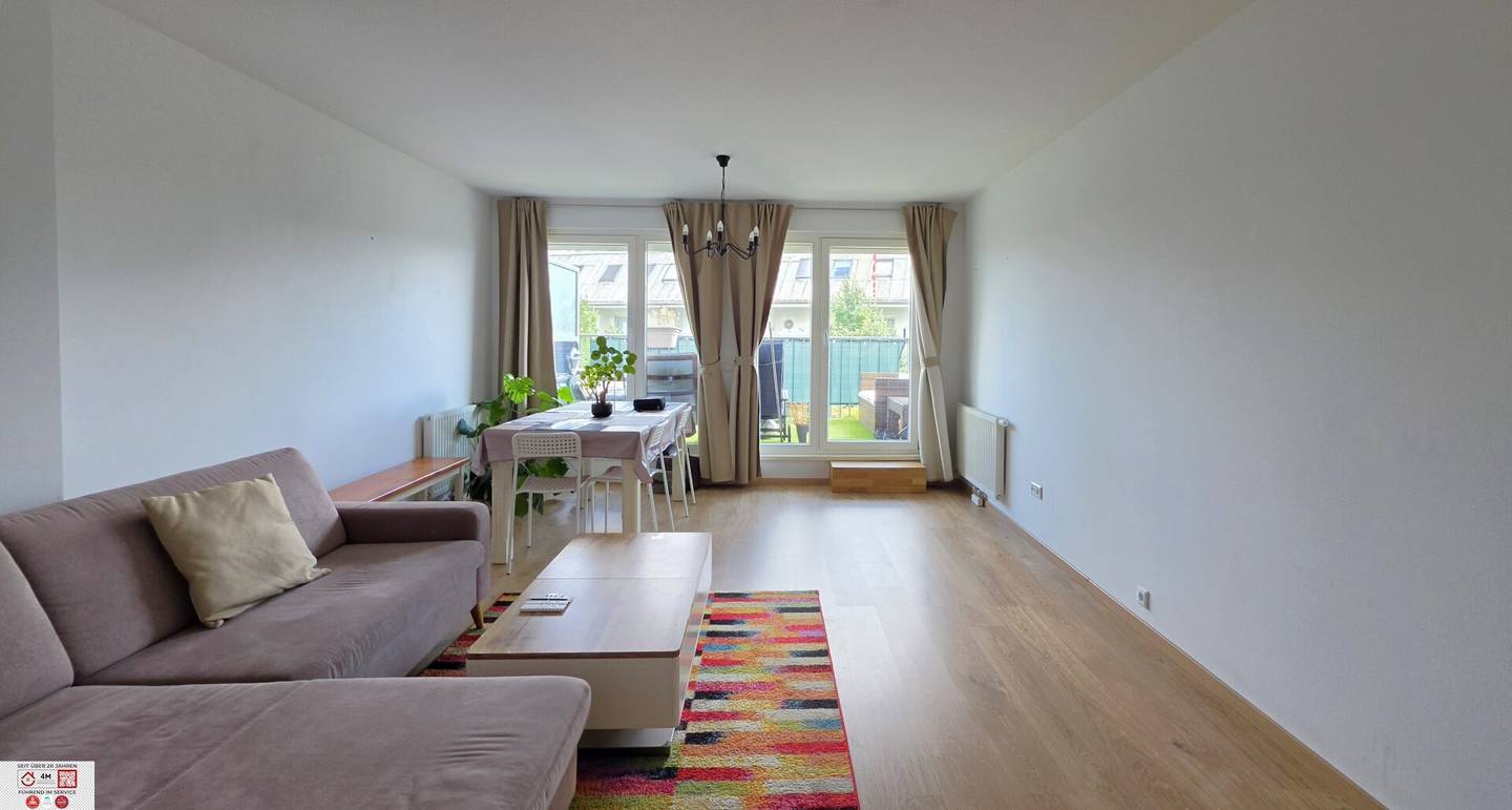 Maisonette attic apartment with terrace, balcony &amp; garage included