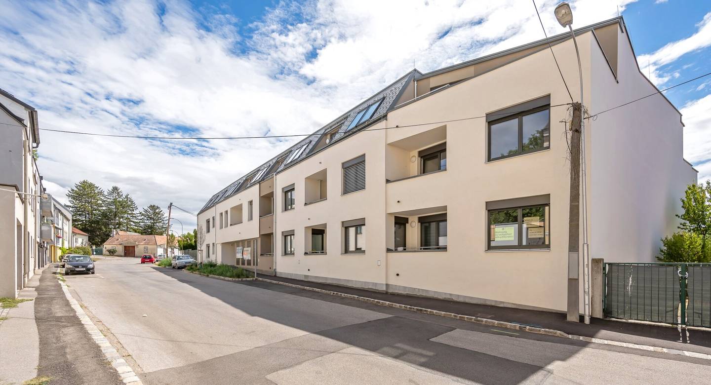 Top 16K | Bright ownership in wine region – 55 m²