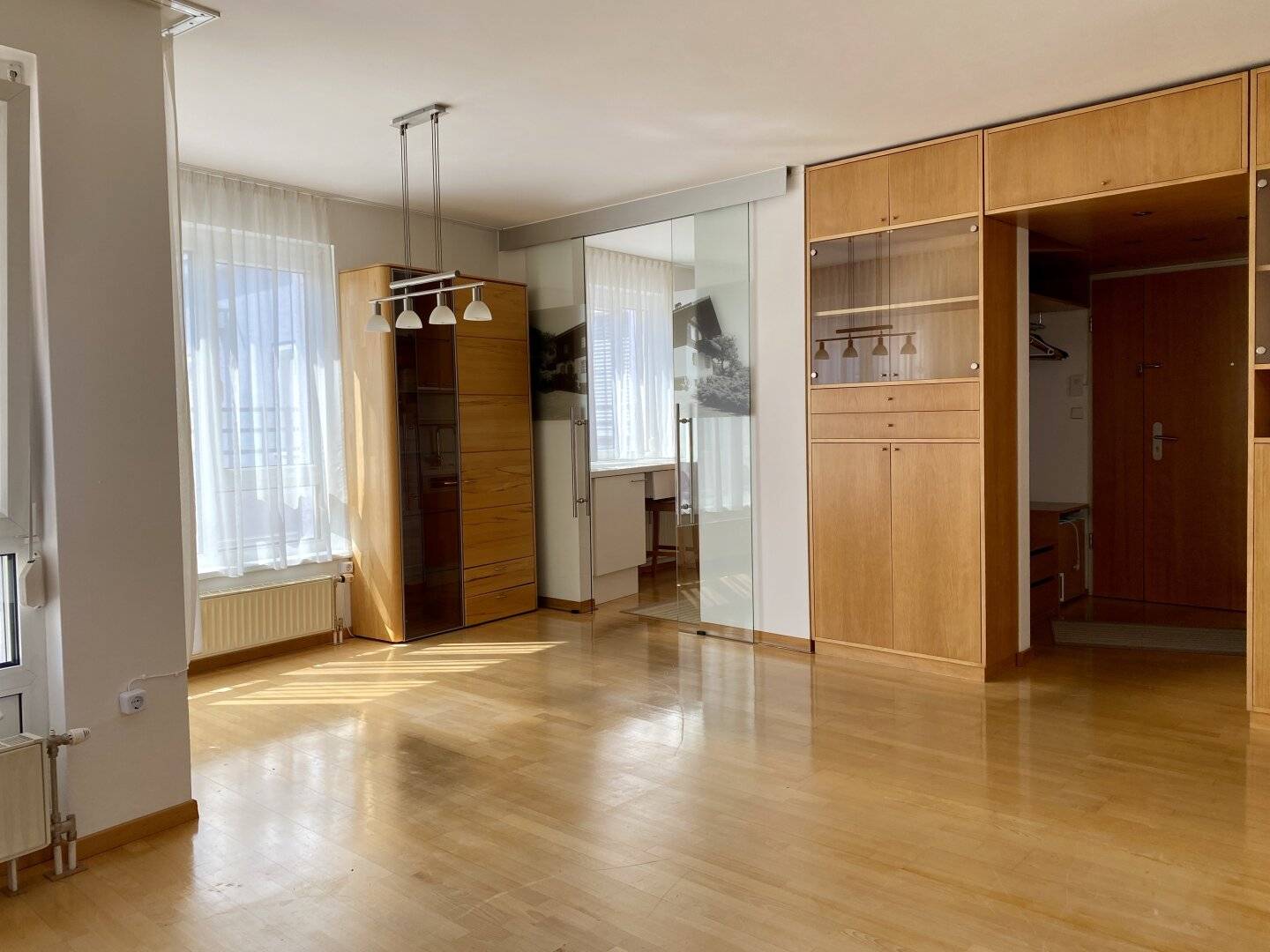 A fine home! Maisonette 90m² 3 rooms, terrace, garage, 2 bathrooms – top location!