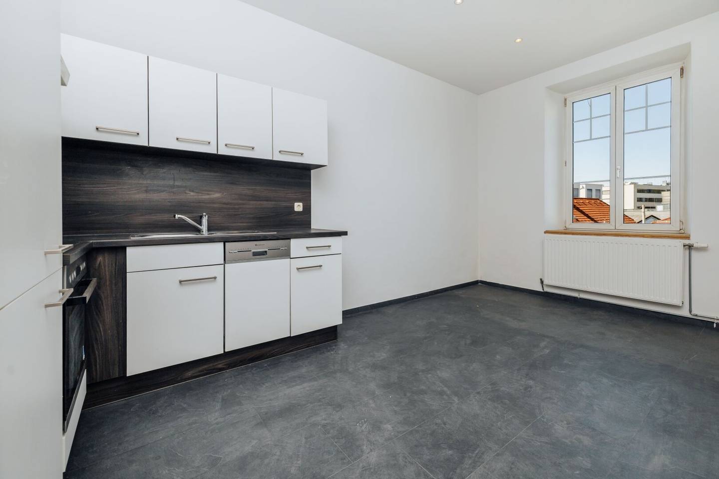 DIRECTLY AT FH JOANNEUM I IDEAL FOR STUDENTS I CENTRAL LOCATION I TOP PUBLIC TRANSPORT CONNECTION I ELEVATOR I FLATSHARE SUITABLE I PETS WELCOME I