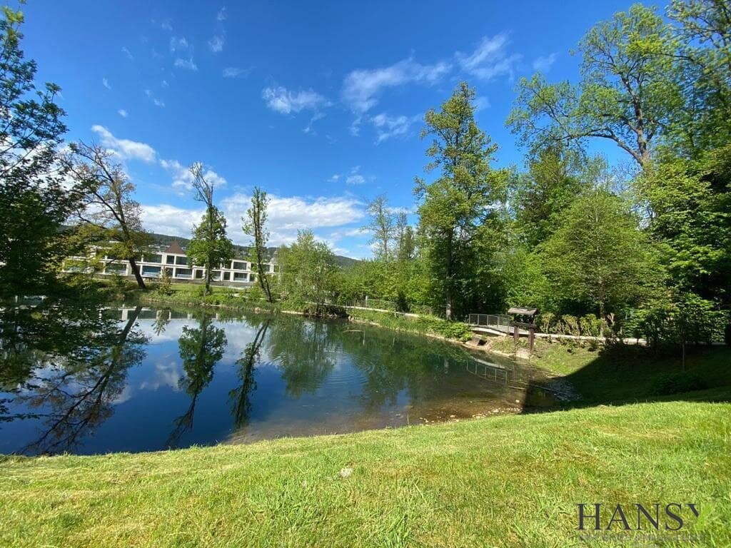 Exclusive Garden Apartment in Velden am Wörther See – 6 Rooms, 4 Bathrooms, 2 Terraces