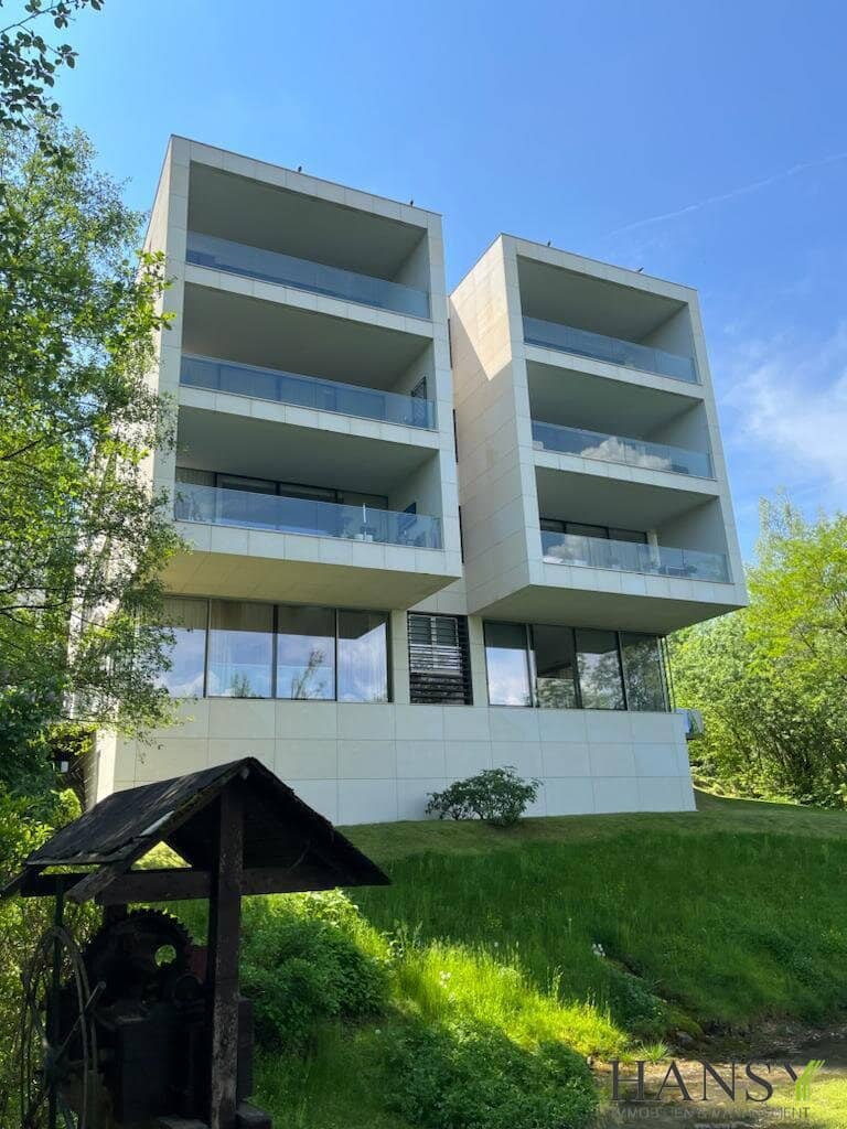 Exclusive Garden Apartment in Velden am Wörther See – 6 Rooms, 4 Bathrooms, 2 Terraces