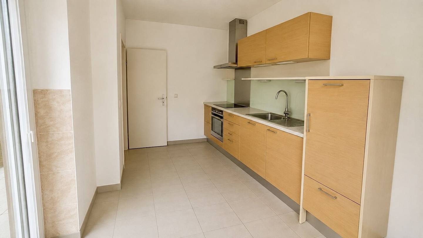Gemütliches 2-Zimmer- Wohnung in der Nähe von Messe und Ost Bahnhof