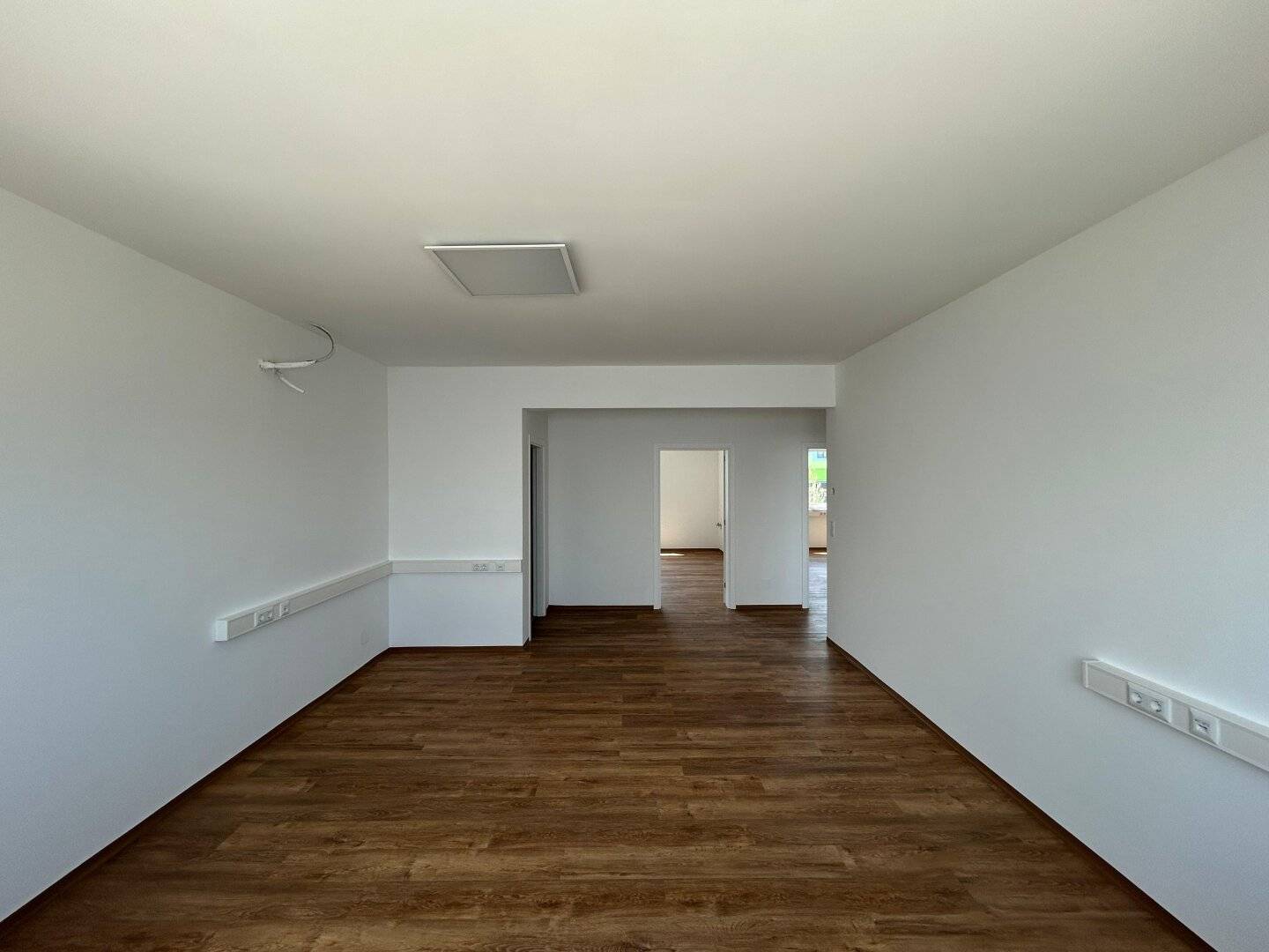 Modern new build office space on upper floor – first occupancy, energy efficient and excellent transport connections