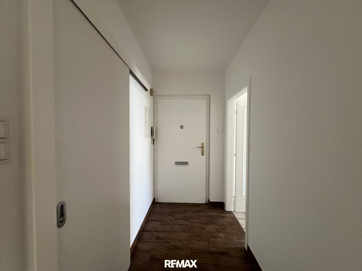 Quiet centrally located 3-room apartment