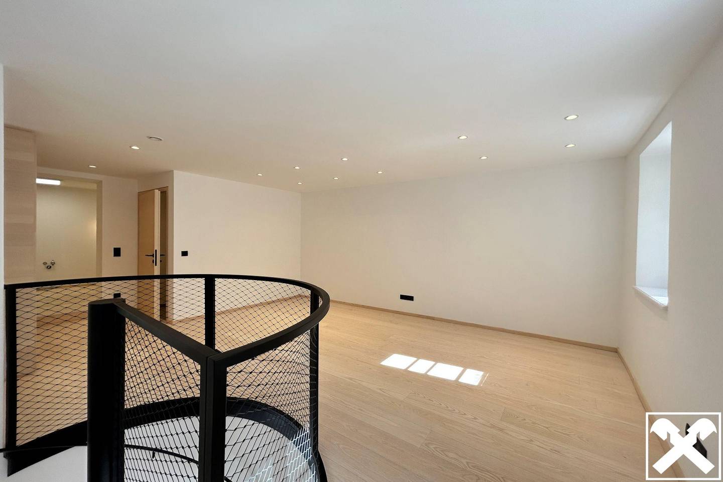 Altbauwohnung by Kapuzinerberg with terrace