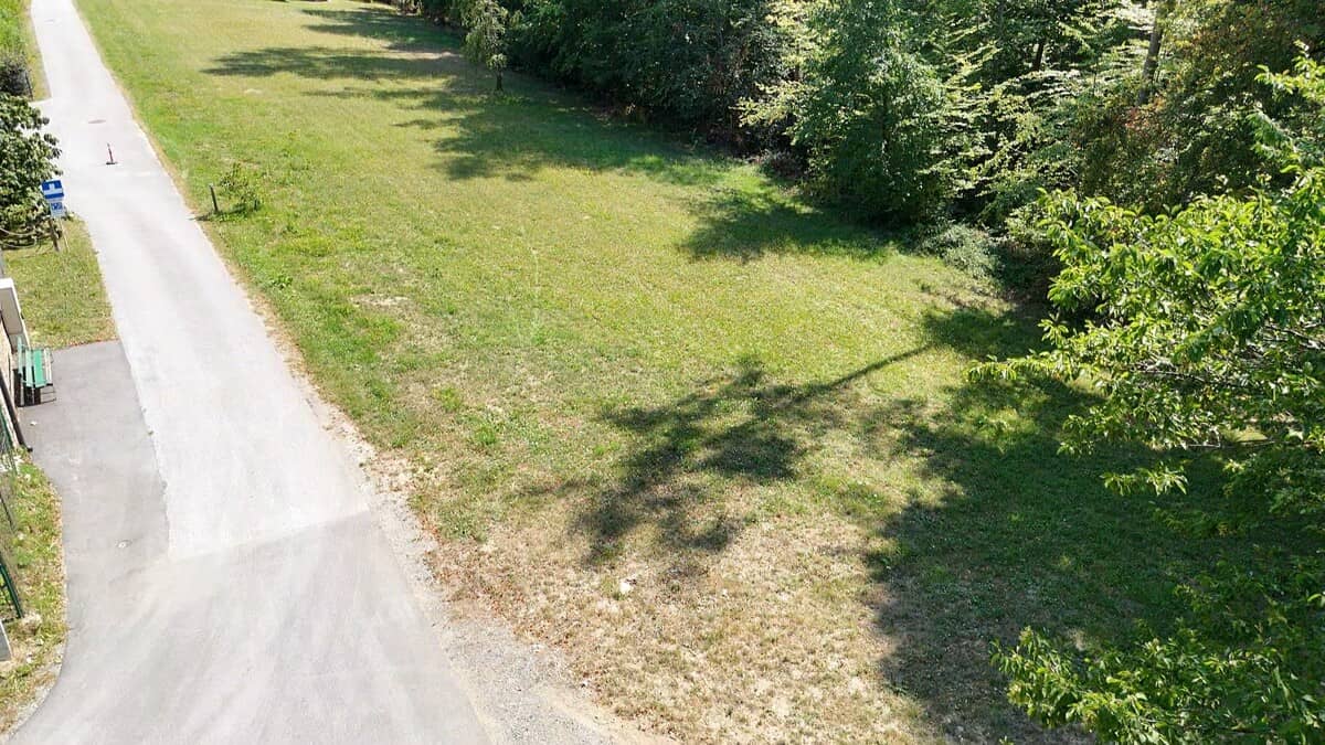 Grünlage nahe A2 Neubauwohnung