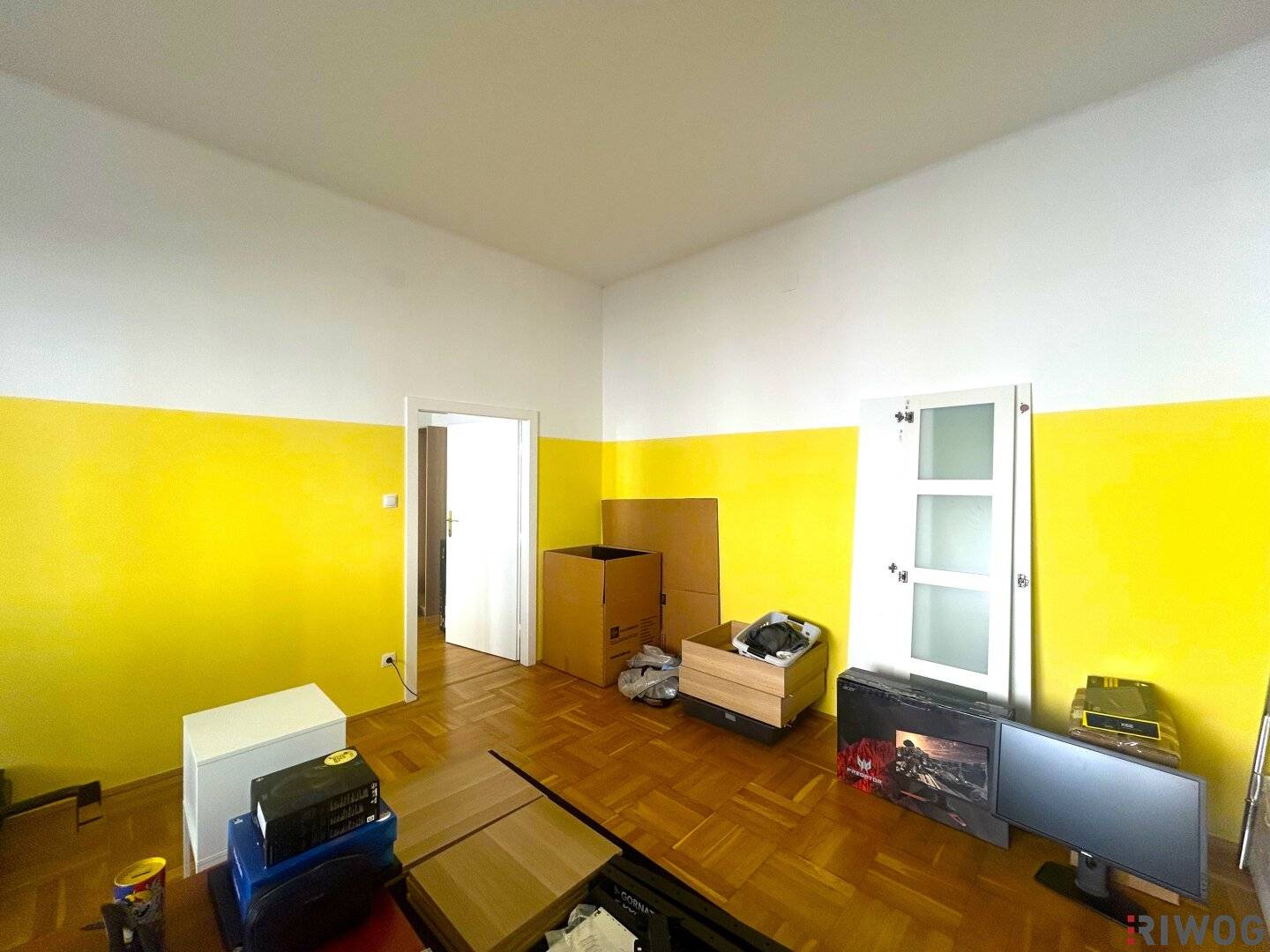 Donaukanal I Quiet courtyard location I 2-room with separate kitchenette I Near Prater Hauptallee