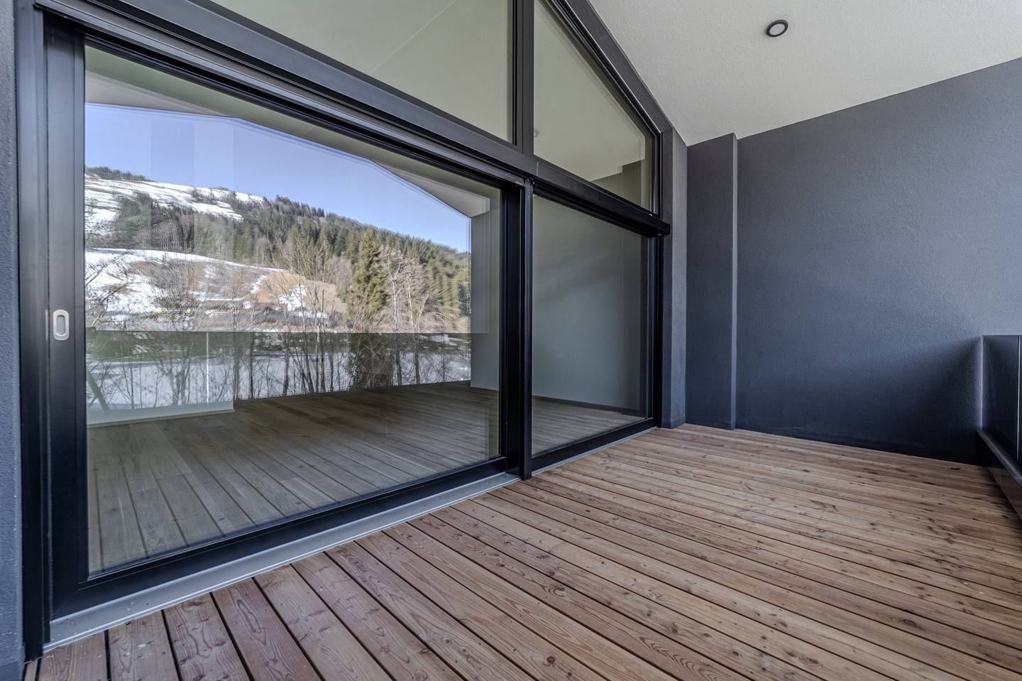 Maisonettewohnung Neubau mit Kamin und Tiefgarage