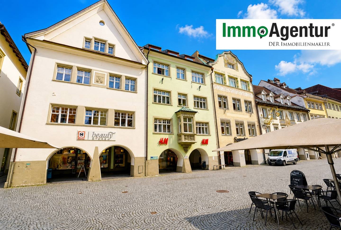 Bright generous apartment with balcony and underground parking