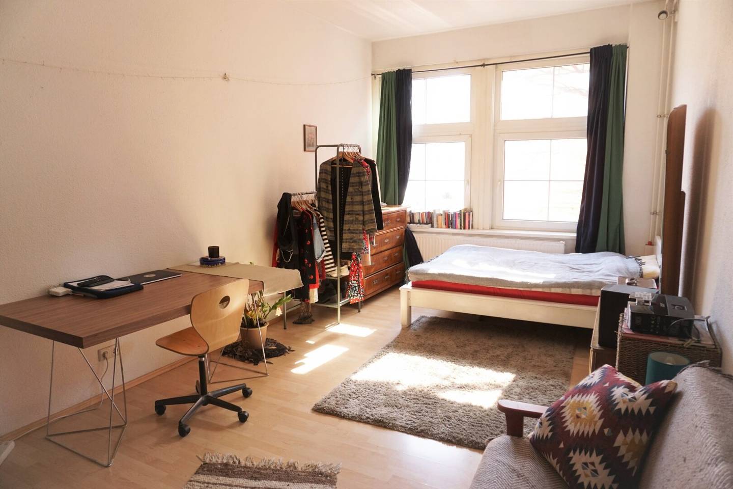 Large studio apartment in Wilten for rent