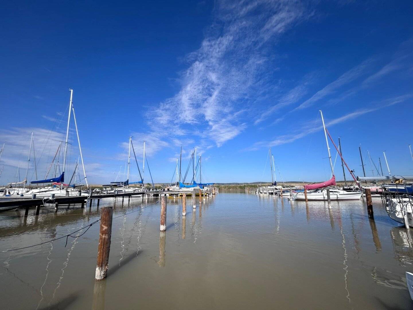 Lake apartment in the Lagunensiedlung in Neusiedl am See