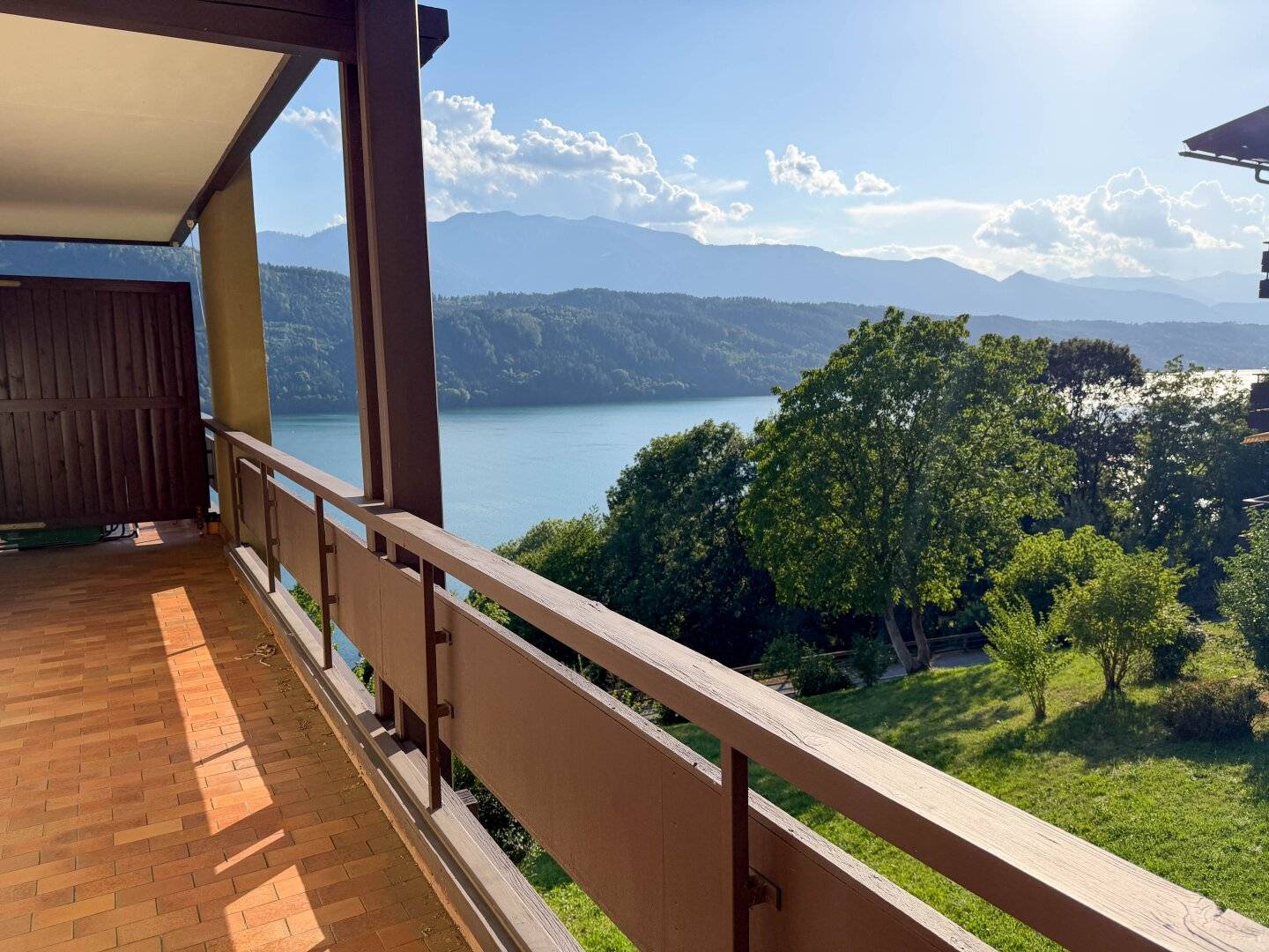 2-room rental apartment with terrace and lake view of the Millstätter See