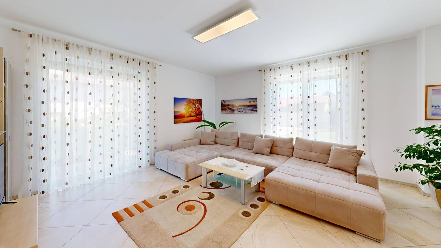 Moderner Familientraum mit villenartigem Charakter | ca. 215 m² Wohnfläche &amp; großzügiger Garten