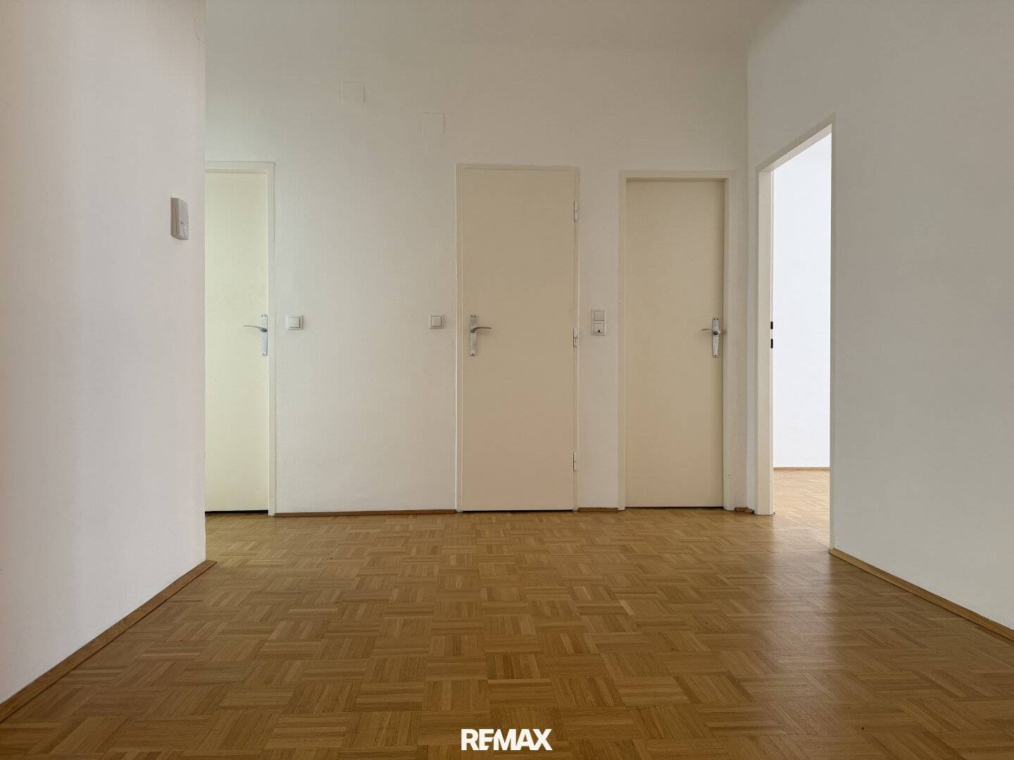 Attractive 4-room apartment in sought-after Josefstadt location