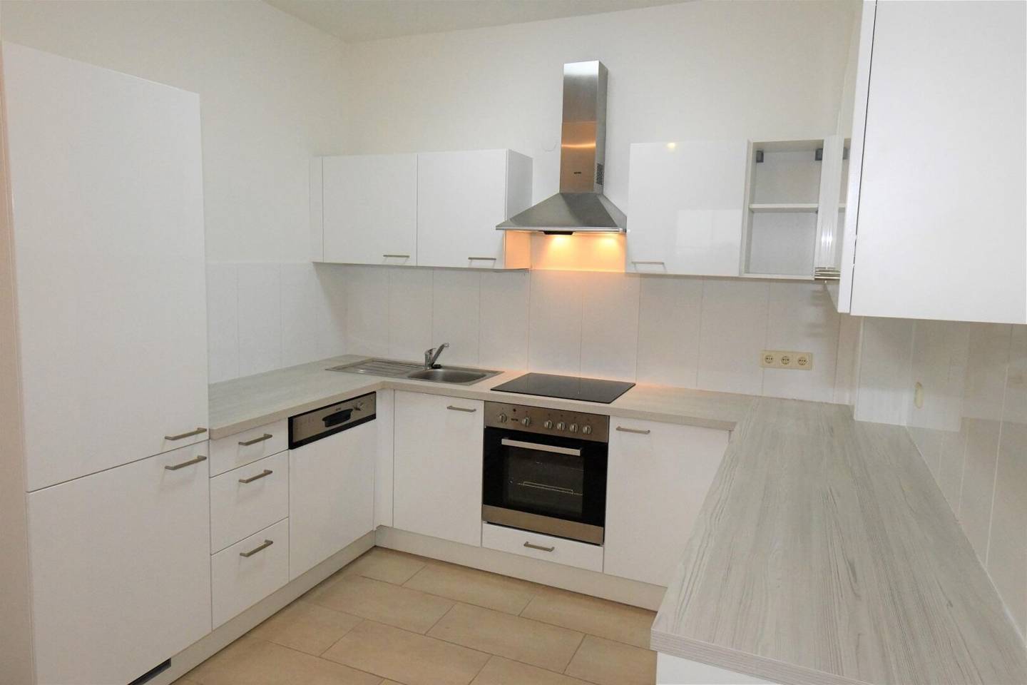 Helle 3-Zimmer Wohnung mit Südbalkon und Stellplatz in Gallbrunn – Wohlfühlen garantiert!