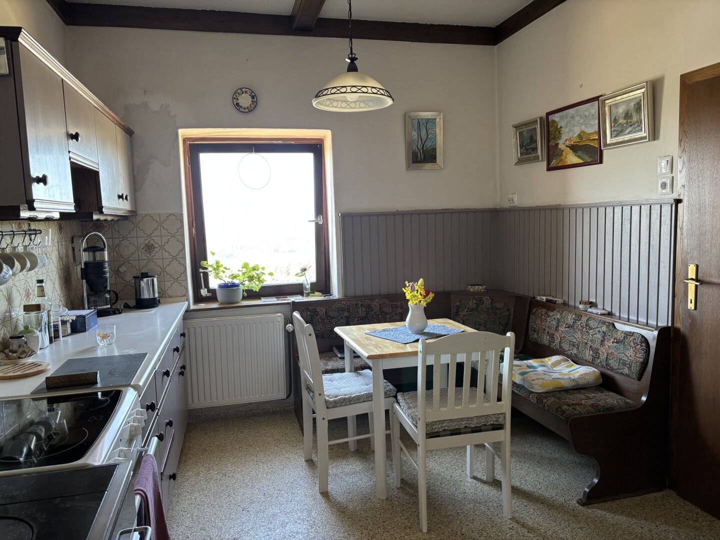 Nettes, kleines Haus in Aussichtslage