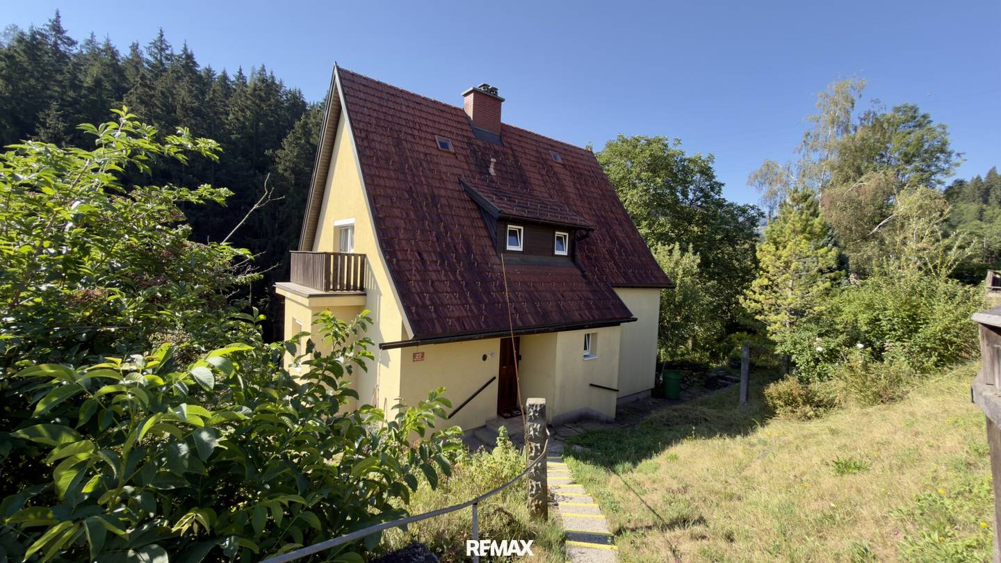 Ihr Platz im Grünen – Ein- oder Zweifamilienhaus mit Wintergarten &amp; großem idyllischem Grundstück