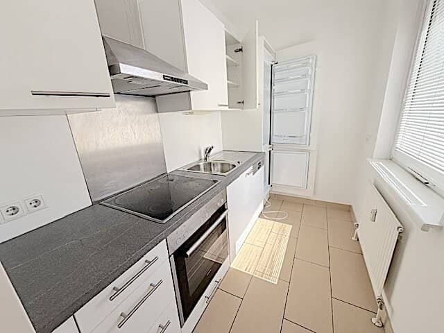 PROVISIONSFREI! 2-ZIMMER WOHNUNG MIT LOGGIA BEIM COLOSSEUM21!