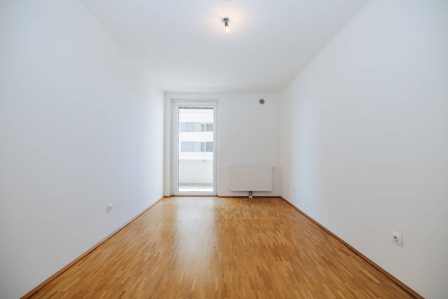 South-facing balcony I 5th floor I passenger lift I underground garage I flooded with light I District Eggenberg I Projekt Wohnen
