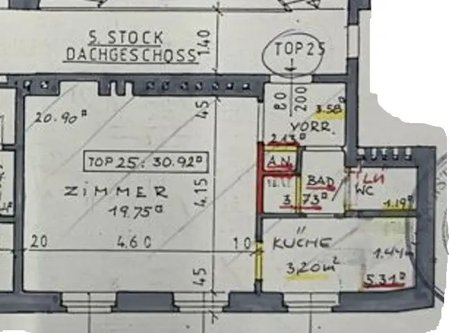 Kompakte Dachgeschoß-Einheit mit eigener Dachterrasse