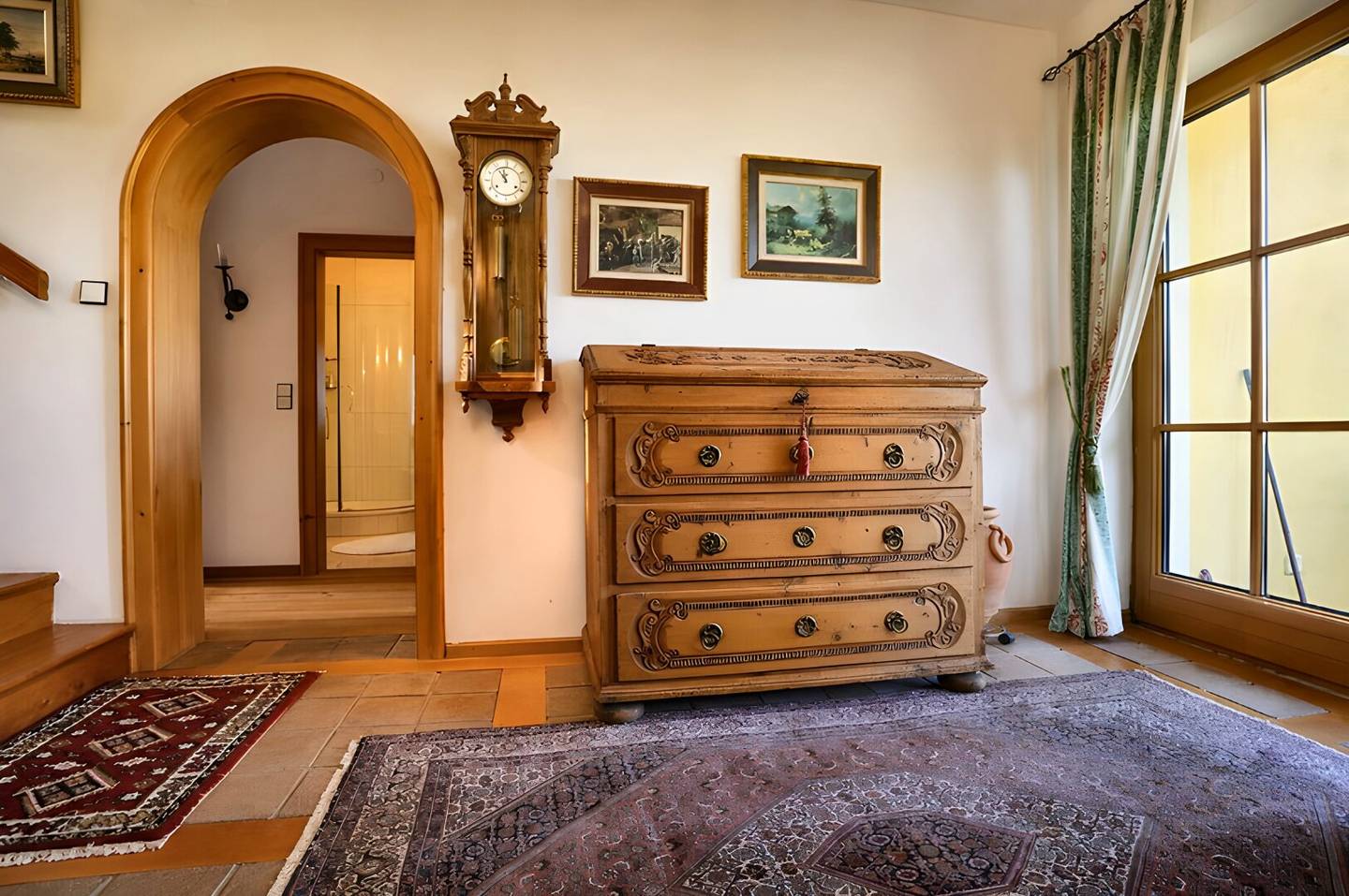 Hof bei Salzburg: Herrschaftliches Haus mit Salzburger Tradition! "Herzlich Willkommen!"
