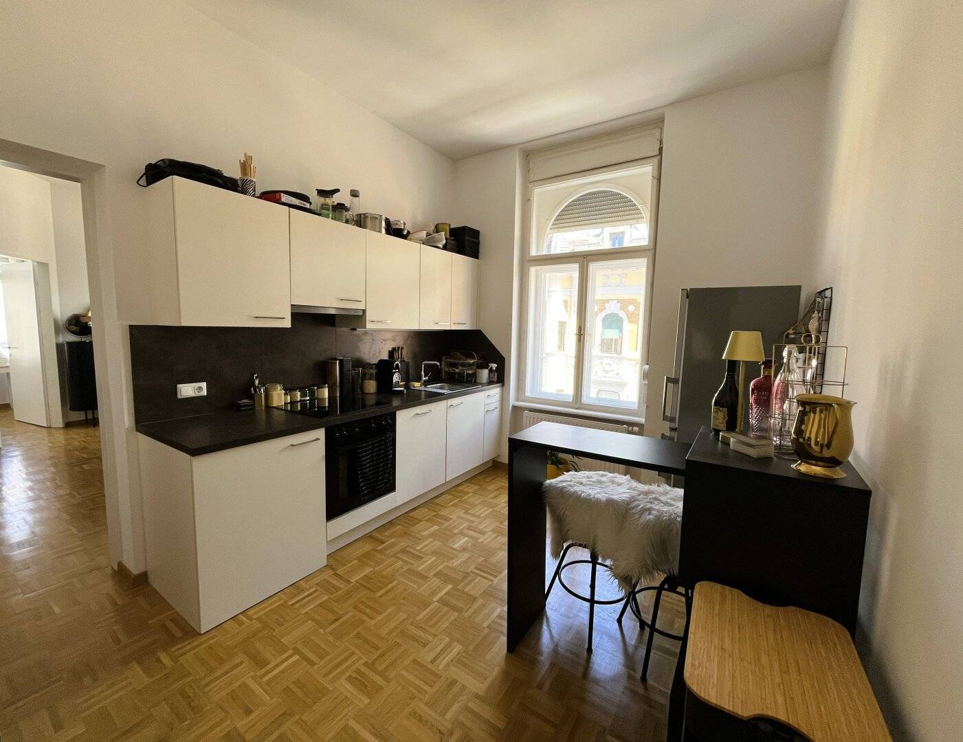 Attractive 2-room apartment in central location