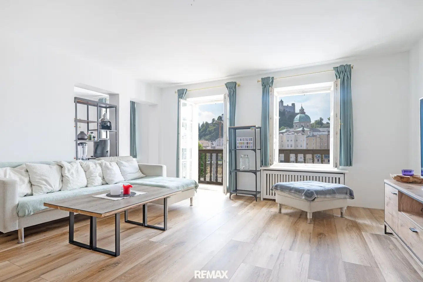 Salzburg im Blick: 2 Zi. Wohnung, Balkon und direkter Festungsblick
