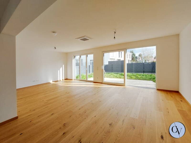 Single-family house near Kirschenallee - First occupancy