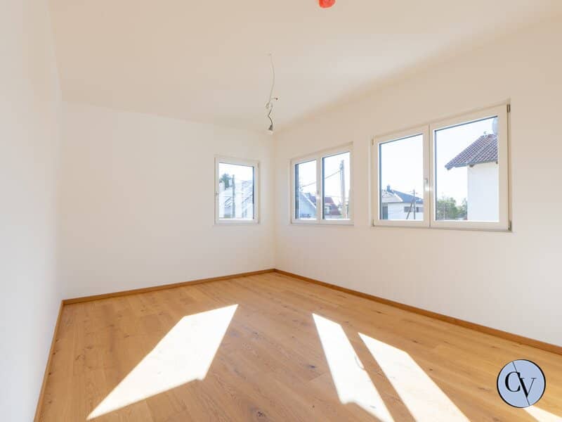 Semi-detached house in Schwarzlackenau - 4 rooms