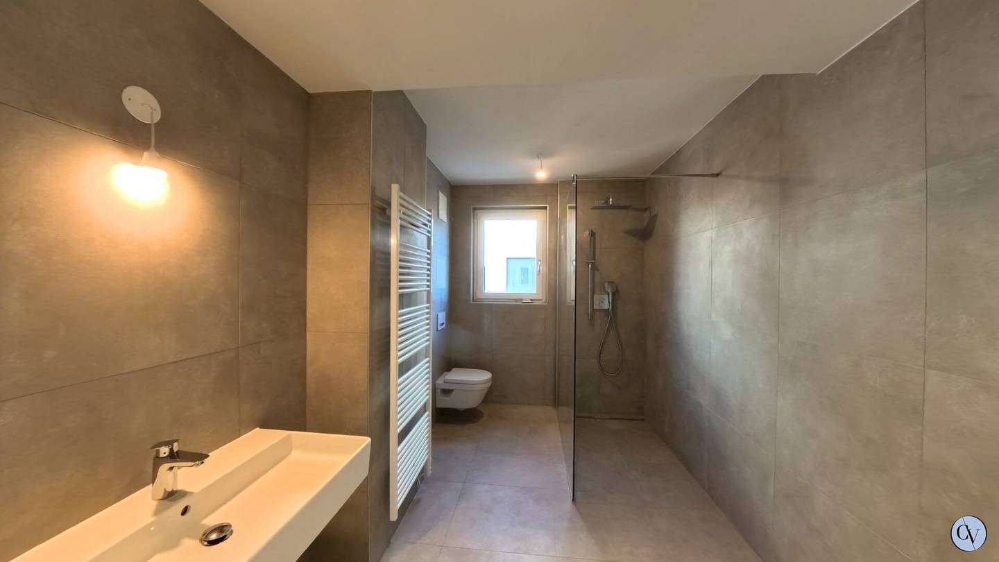 Großzügige 2-Zimmer-Wohnung mit zwei Balkonen - Oberes Mühlwasser