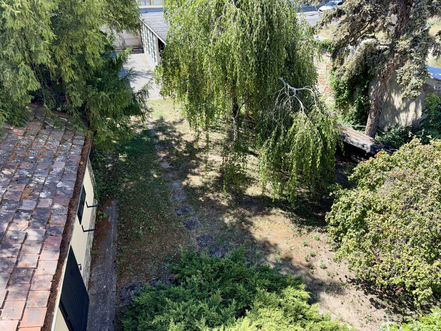 Wohn- und Geschäftshaus im Zentrum von 2514 Traiskirchen