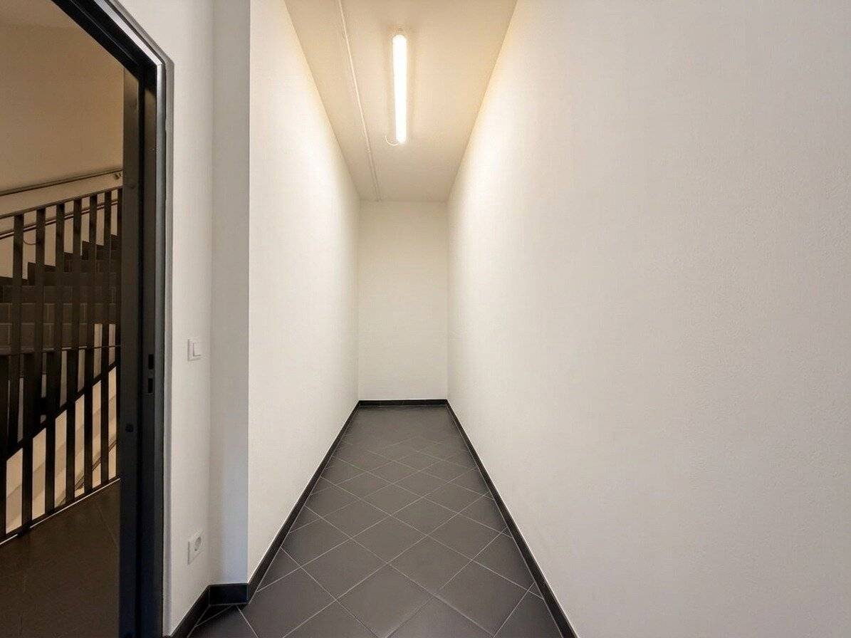 Ground-level dry storage in top location Lindauergasse 2-6 / Thaliastraße 56 near tram 46 / Haberlgasse / U6 Thaliastraße