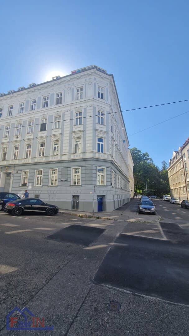 Charming 1-room apartment, 31m², ground floor, parquet, elevator, partly renovated, 1120 Vienna, €137,000