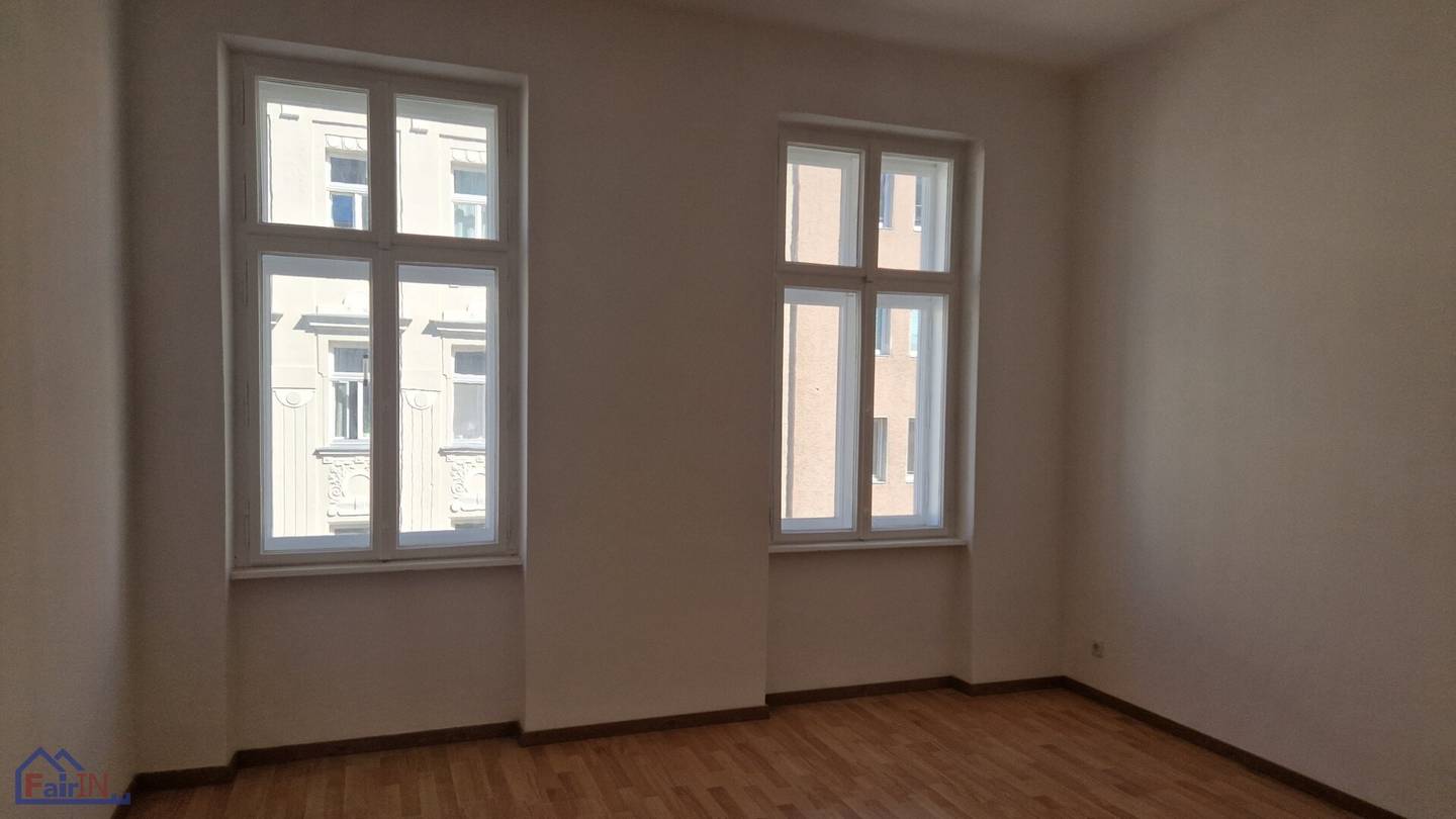 Charming 1-room apartment, 31m², ground floor, parquet, elevator, partly renovated, 1120 Vienna, €137,000