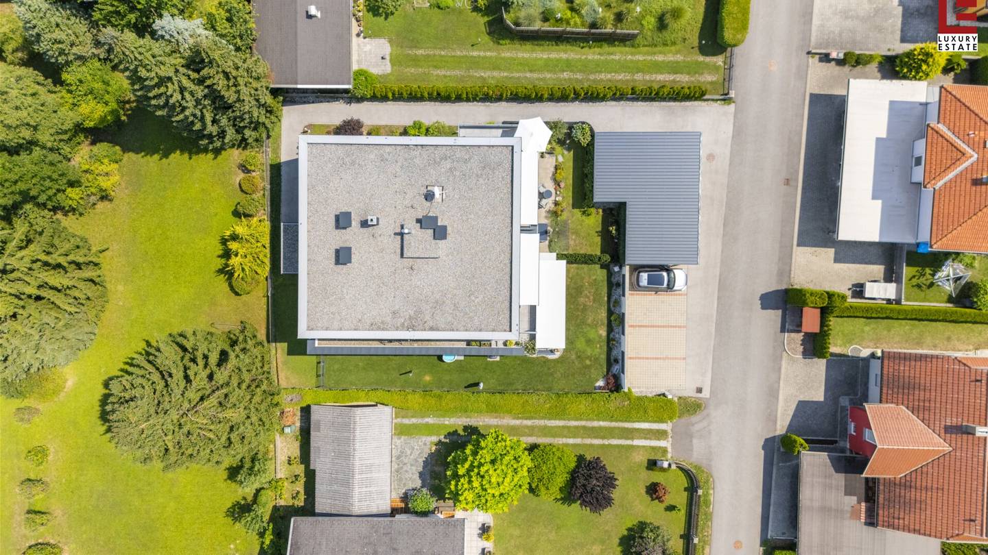 OPPORTUNITY: 4-room dream garden apartment in Faak am See