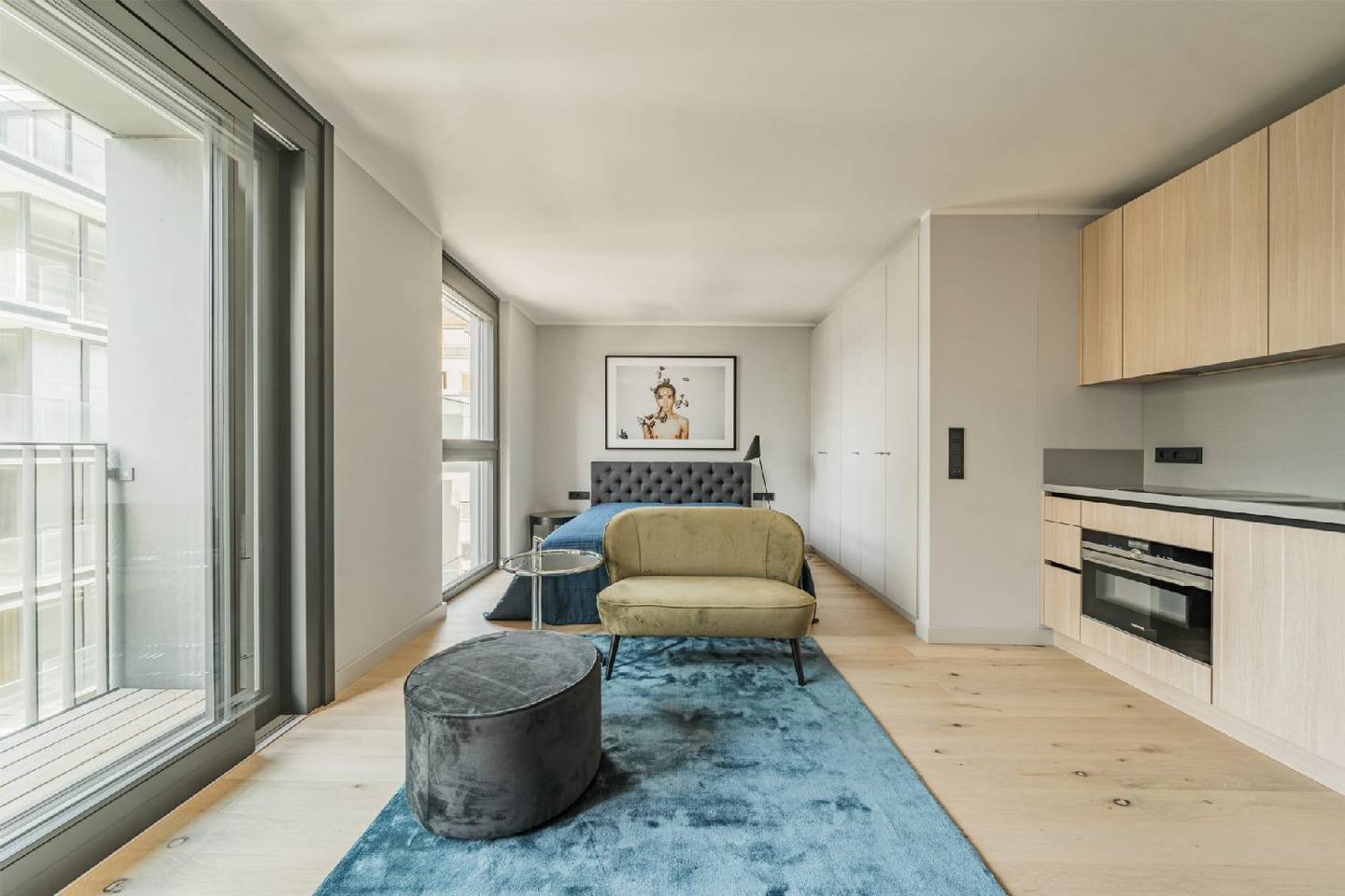 Möblierte Neubauwohnung am Modenapark mit Lift
