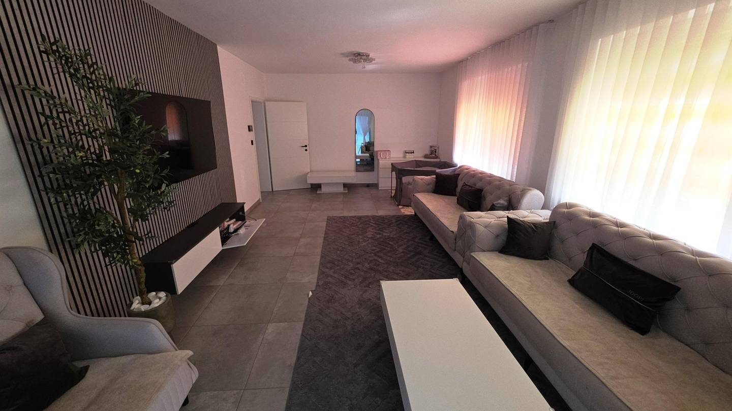 Ruhig gelegene Familienwohnung mit großem Garten