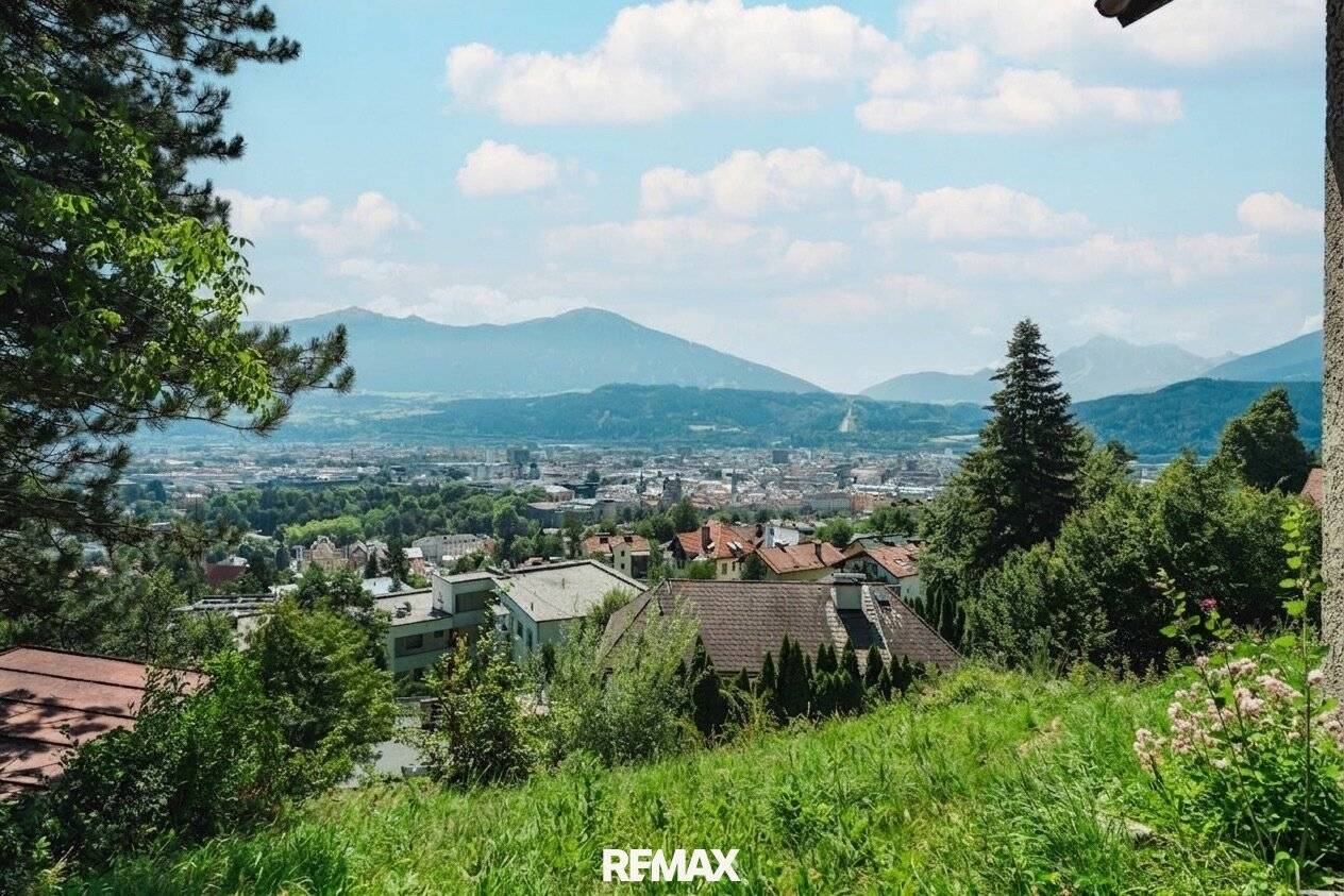 Traumgrundstück mit Ausblick