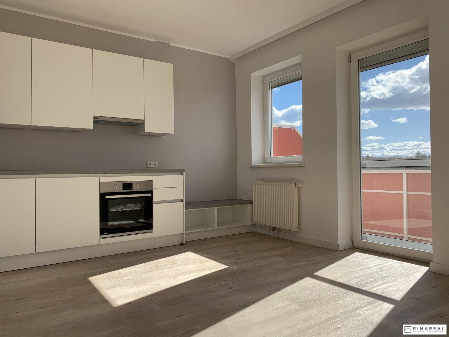 SECOND OCCUPANCY after Renovation // Beautiful 2 Room Apartment with Balcony | 1st Floor | Distant View | Fitted Kitchen | from 1 October 2026