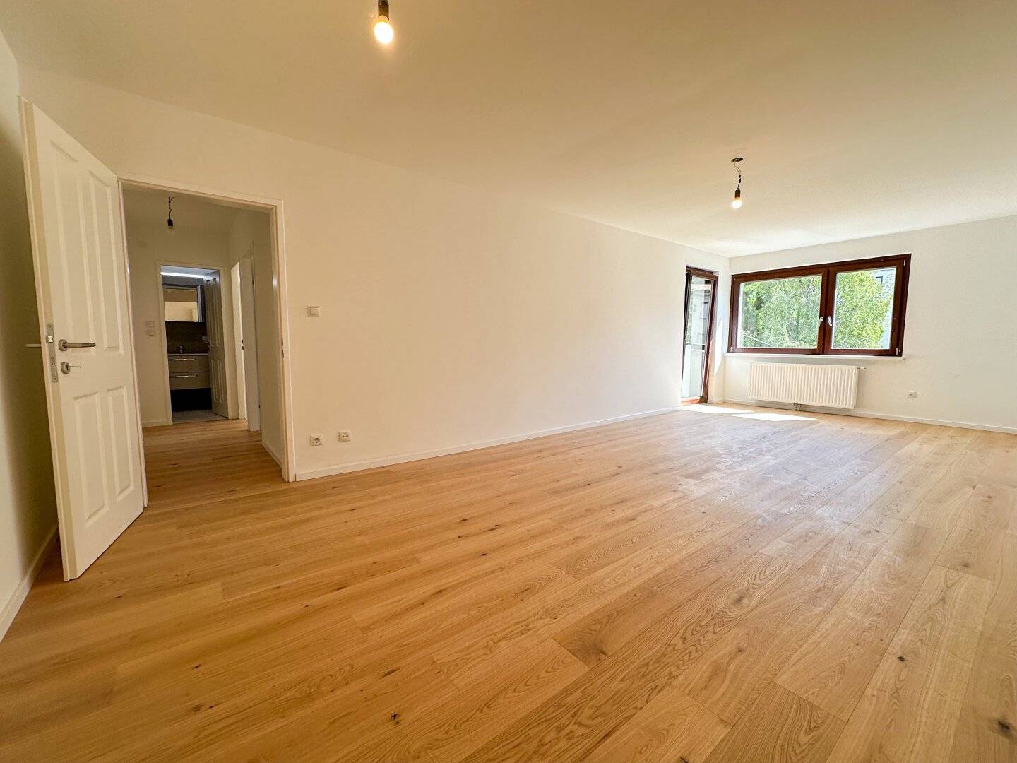 Einziehen &amp; Wohlfühlen: Neu sanierte 3-Zimmer-Wohnung mit Loggia im 16. Bezirk!