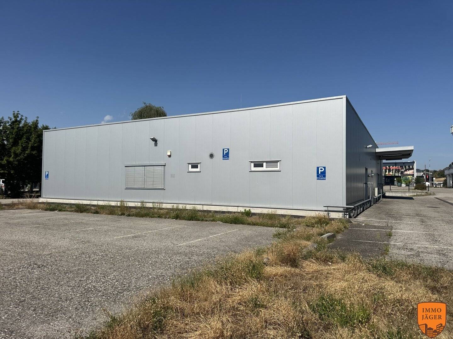 Your new commercial location in Leonding - See for yourself in person!
