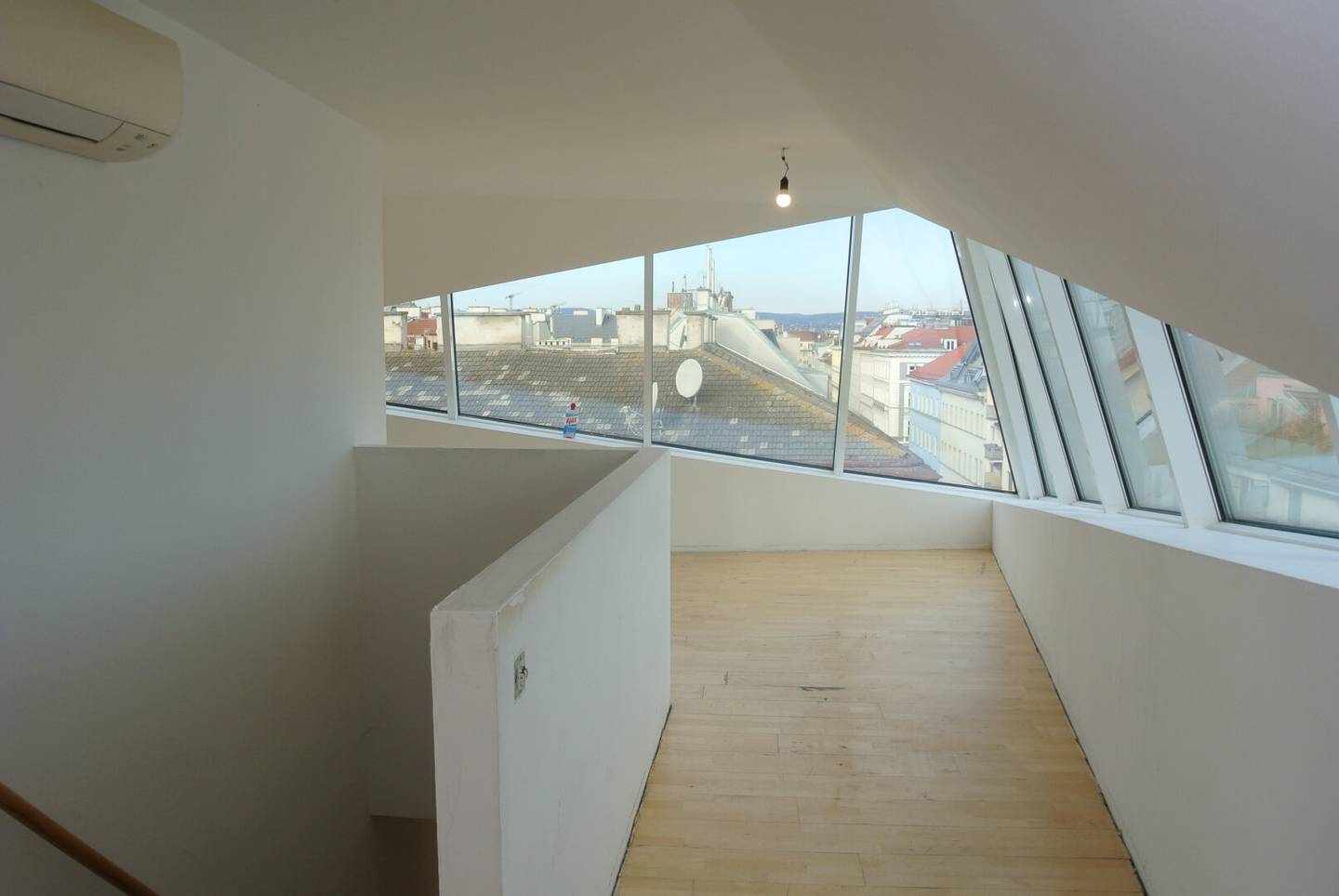 Attractive attic apartment near Augarten and Praterstern