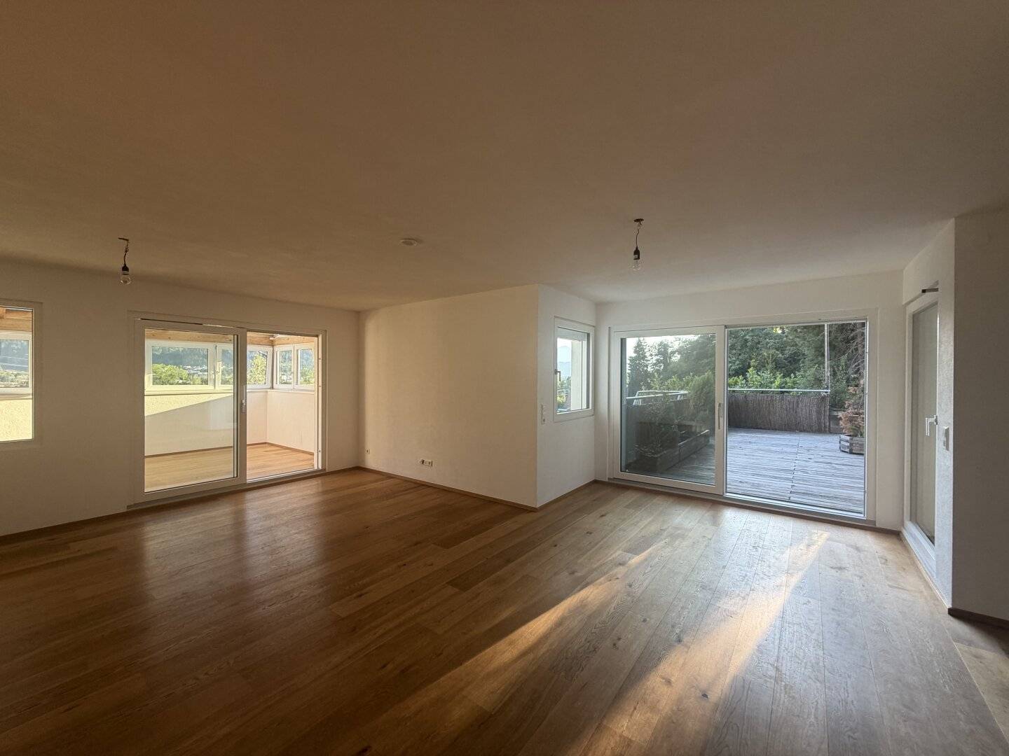 FRITZENS - Dreamlike 5-room maisonette apartment on the sunny slope with many extras for rent