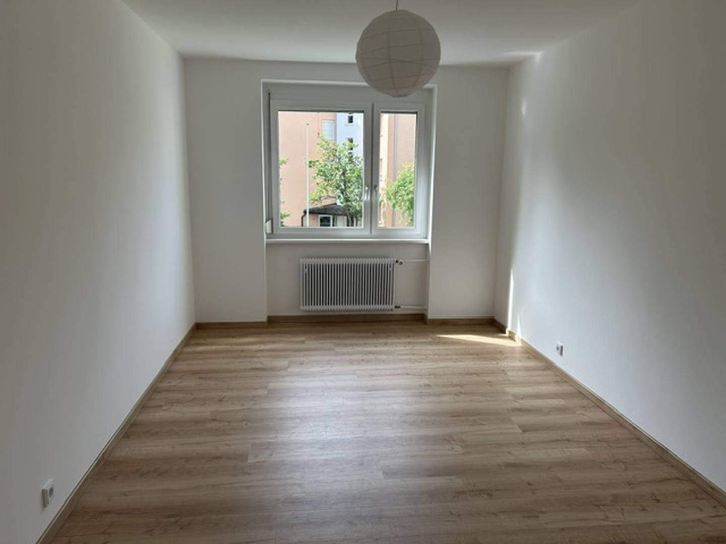 Bright apartment in a quiet location near Attersee with loggia