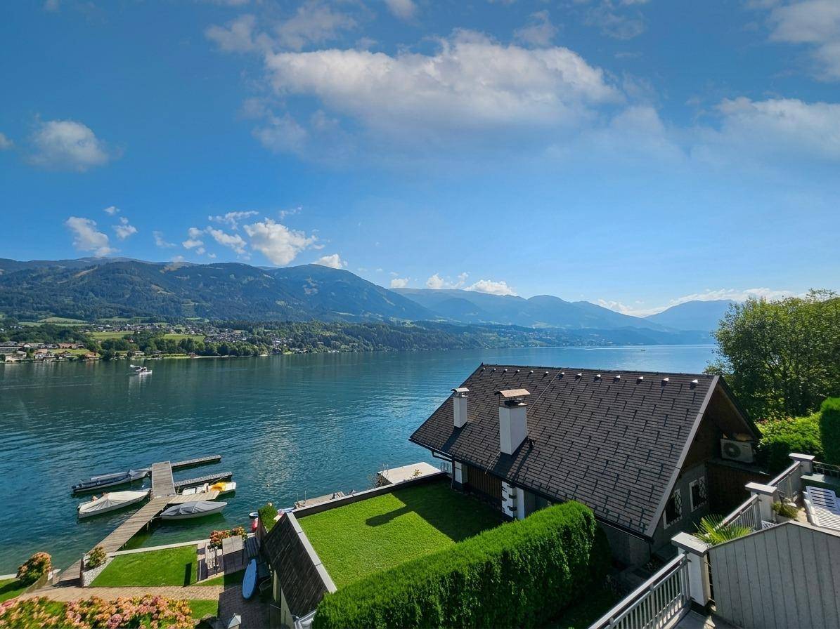 Wohnung with private lake access and boat jetty