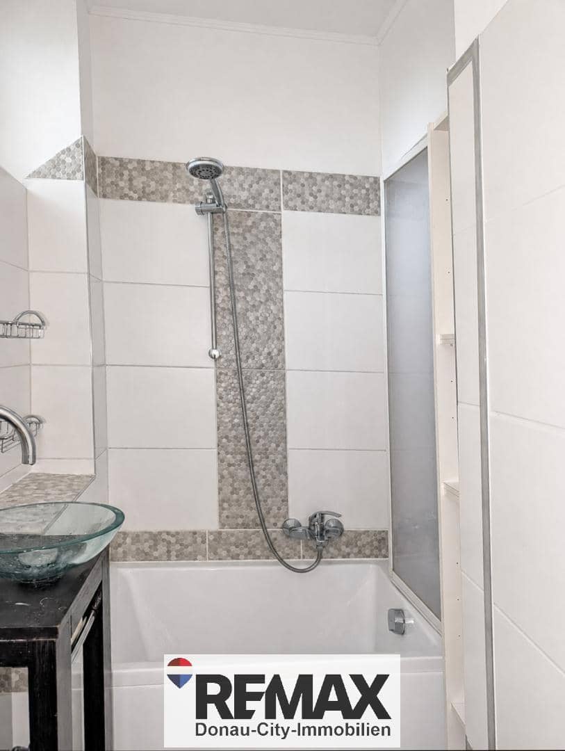 Altbau Erdgeschosswohnung nahe Prater zur Sanierung