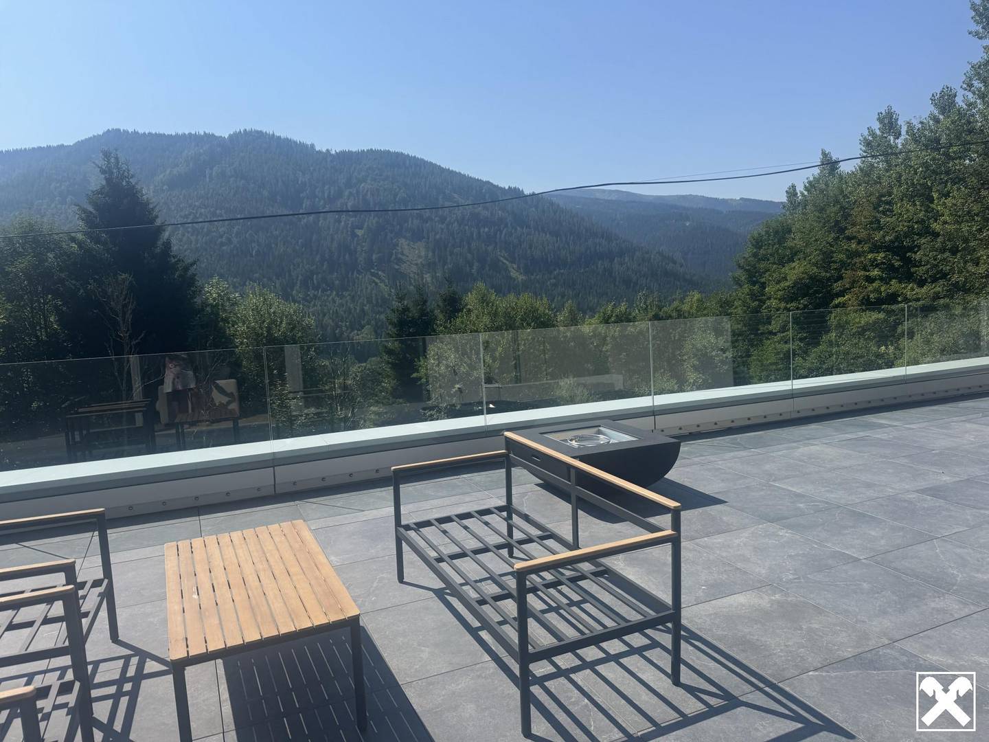 Vollmöblierte Wohnung mit Panoramablick und Sauna