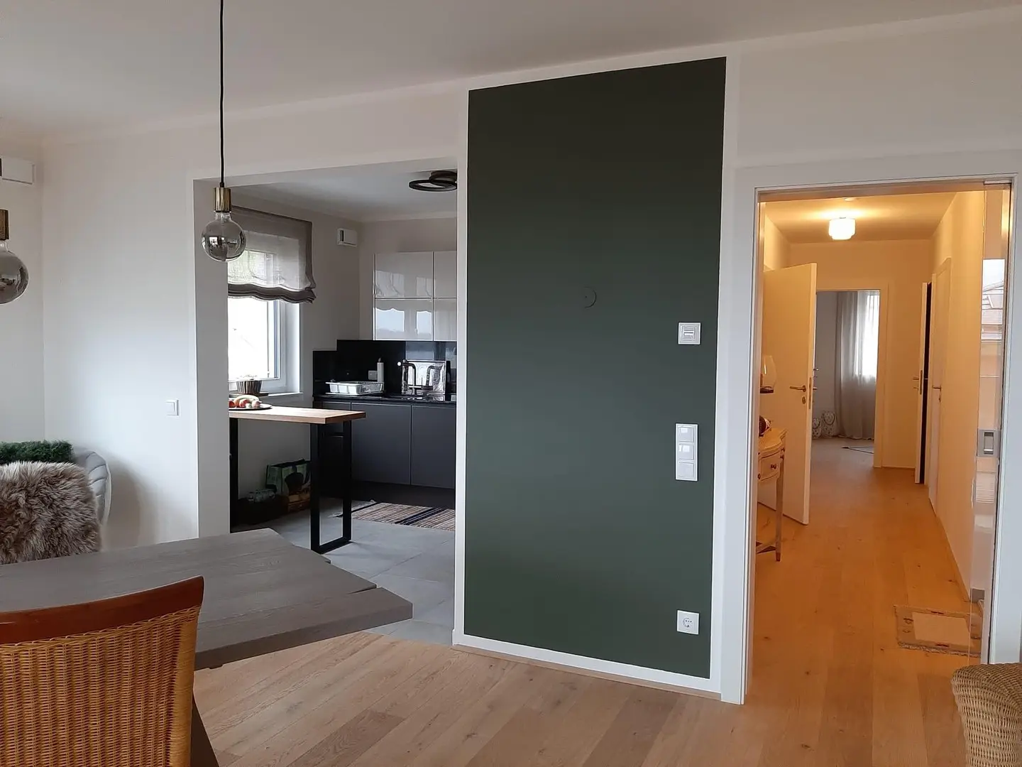 Erdgeschosswohnung mit Seeblick und großzügigem Balkon